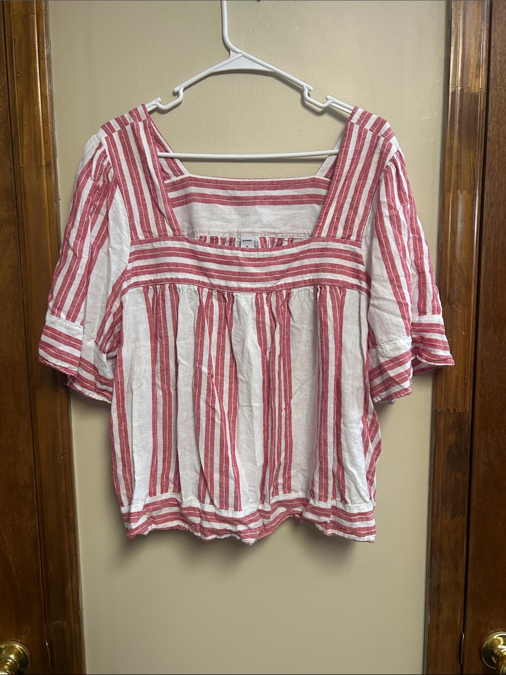 Old Navy Striped Blouse in Red & White Size XL Like New